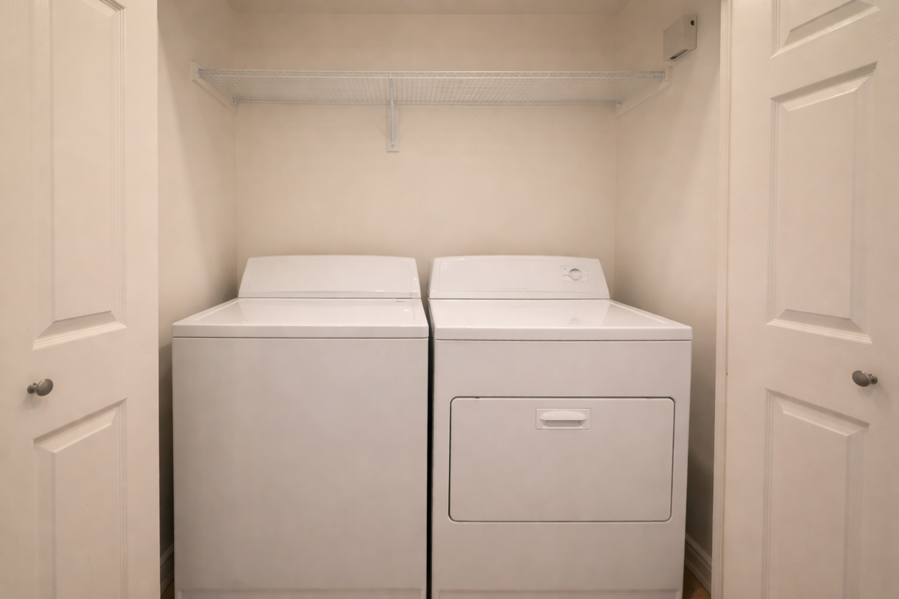 151 S 1050 W - Photo 5 of 21