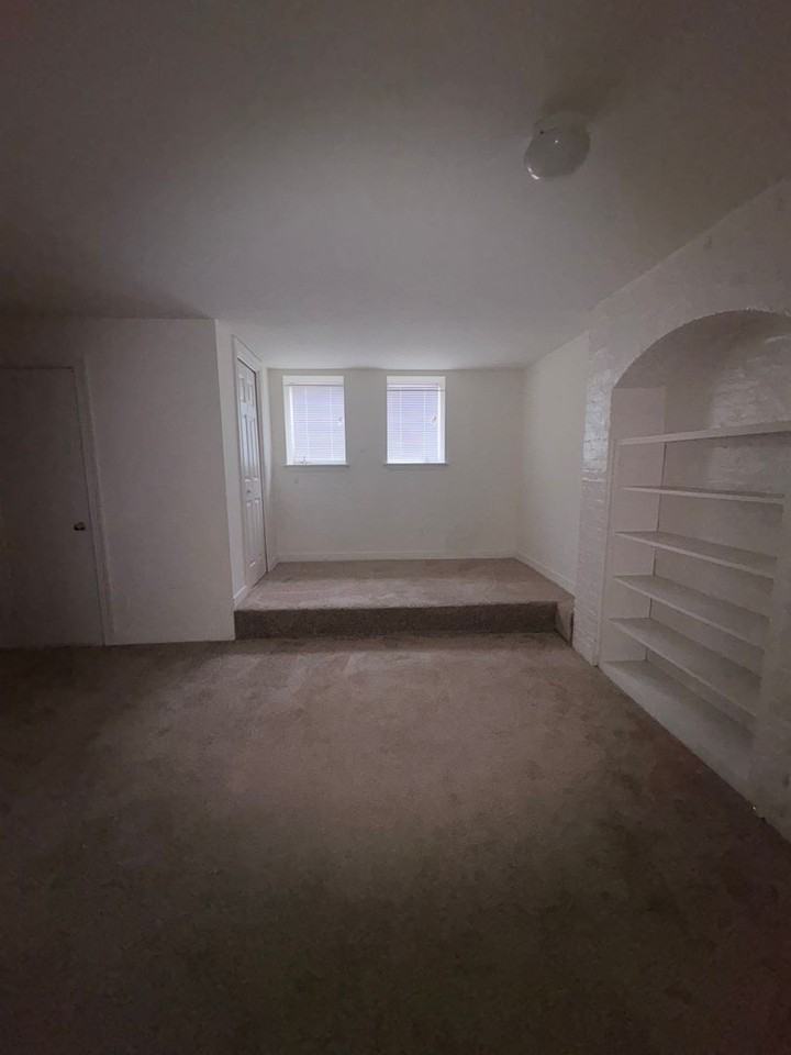 13 W. Preston St - Photo 5 of 15