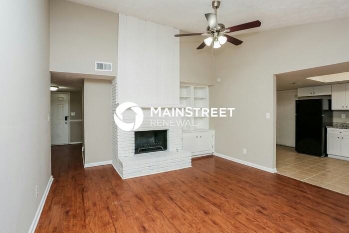 6775 Timberclair Ct - Photo 3 of 15