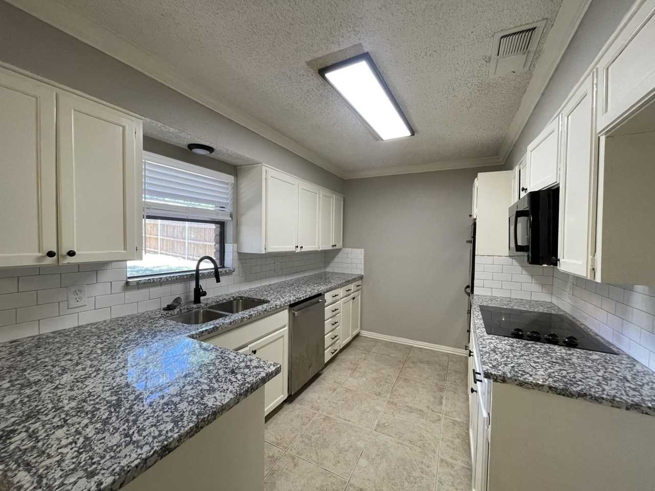 3502 3502 Leighton - 3502 Leighton - Photo 5 of 13