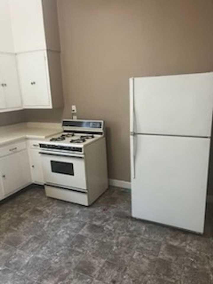1314 S 8th St - Photo 4 of 10