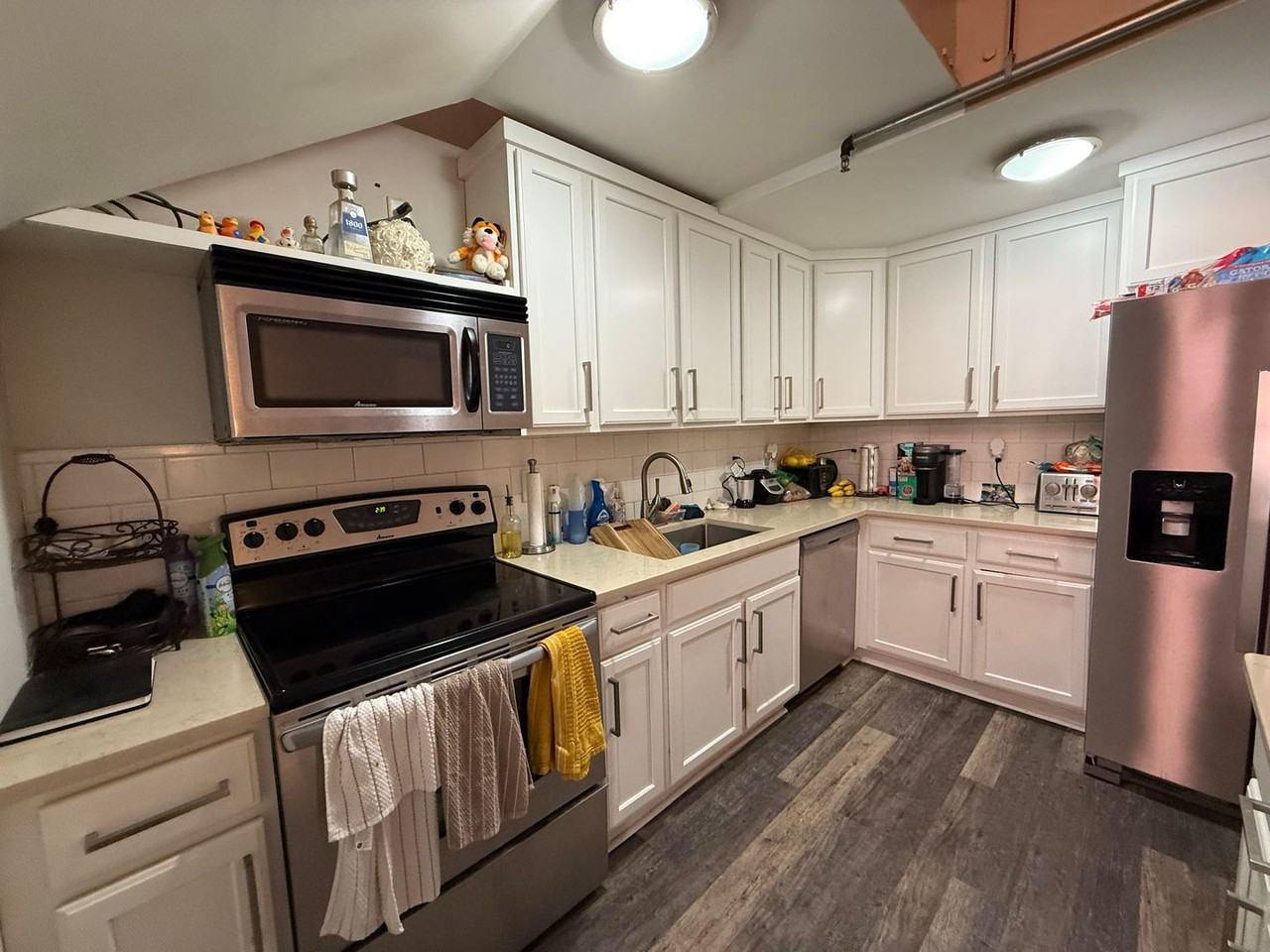 Bonnie Jean Flats - Photo 5 of 42