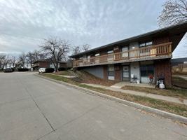 featured image of 606 S 7th St