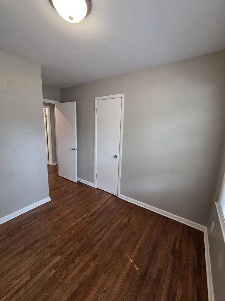 2416 W Rita St - Photo 4 of 14