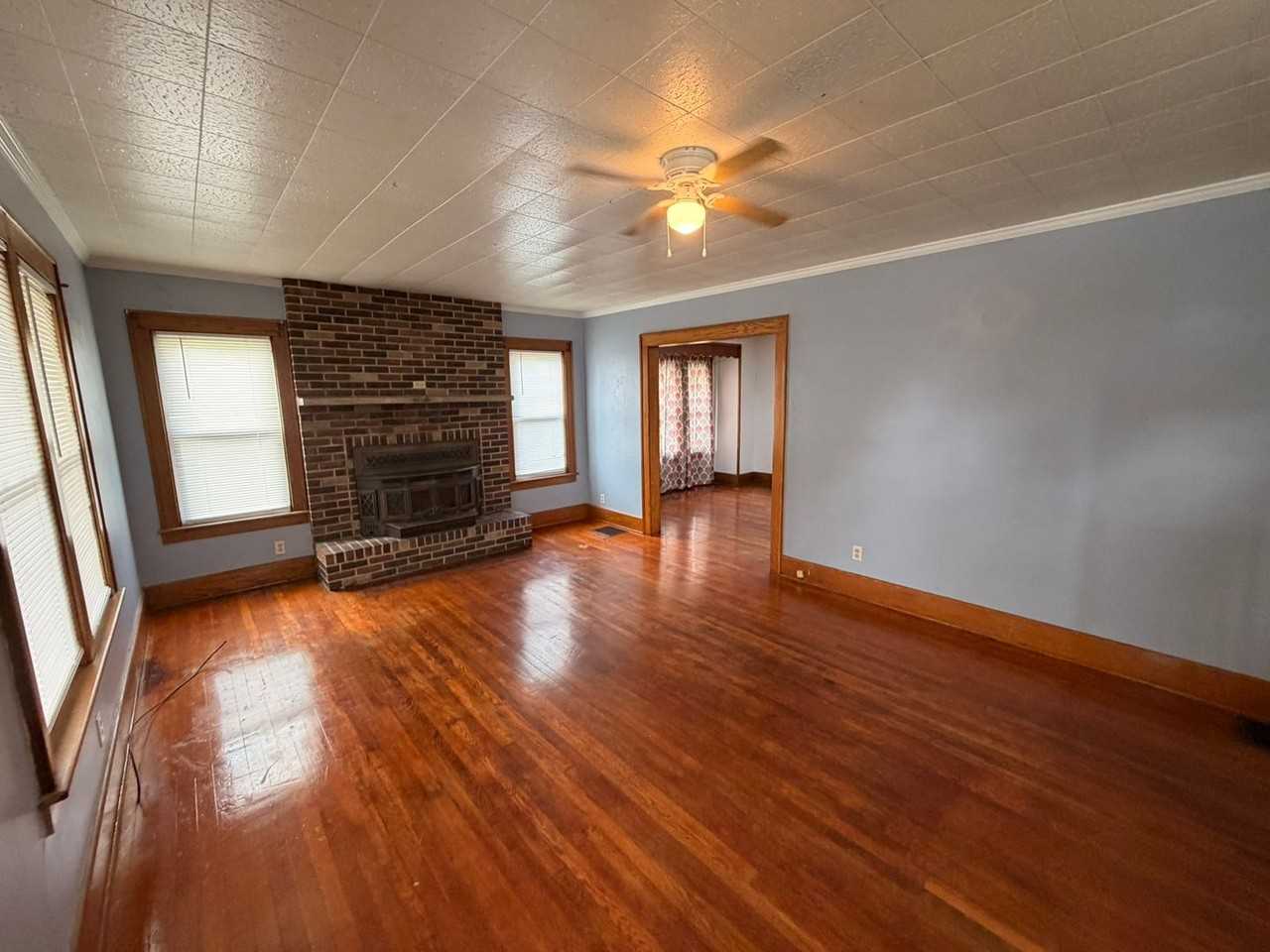 15 Boehler St - Photo 3 of 23