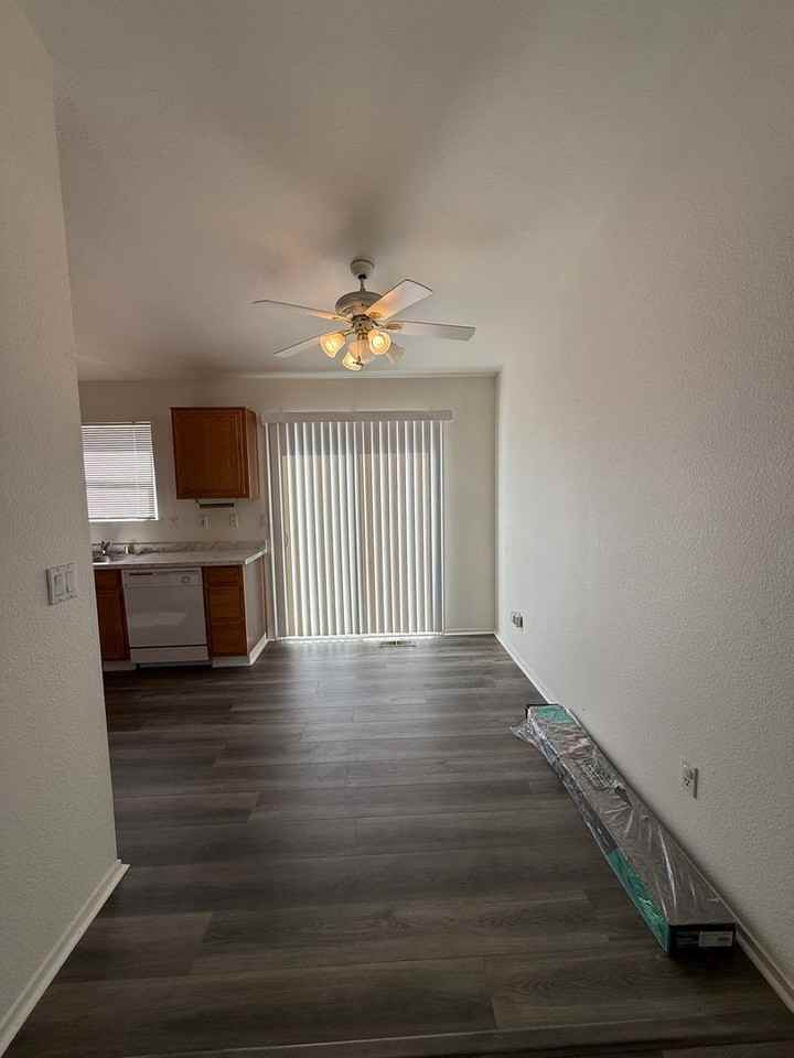 6408 Aleut Ct - Photo 3 of 10