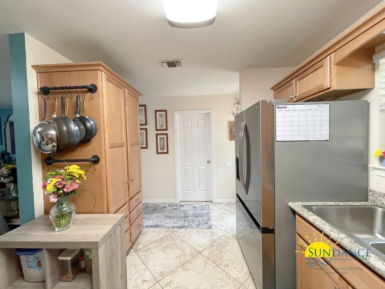 42 7th Ave - Photo 6 of 27