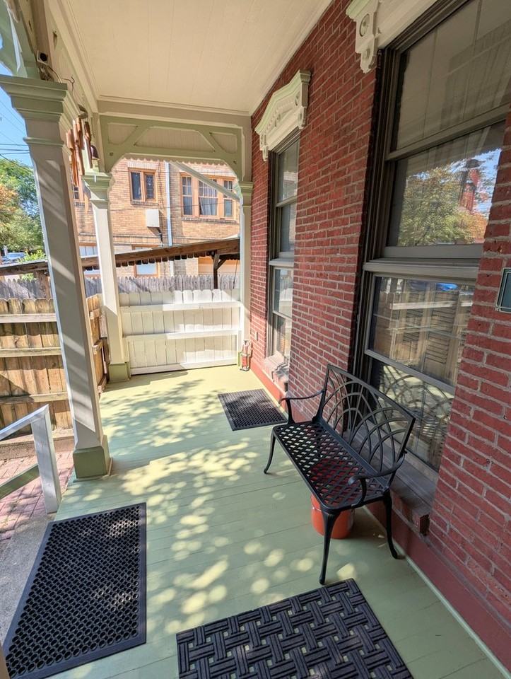 312 Denniston St - Photo 2 of 35