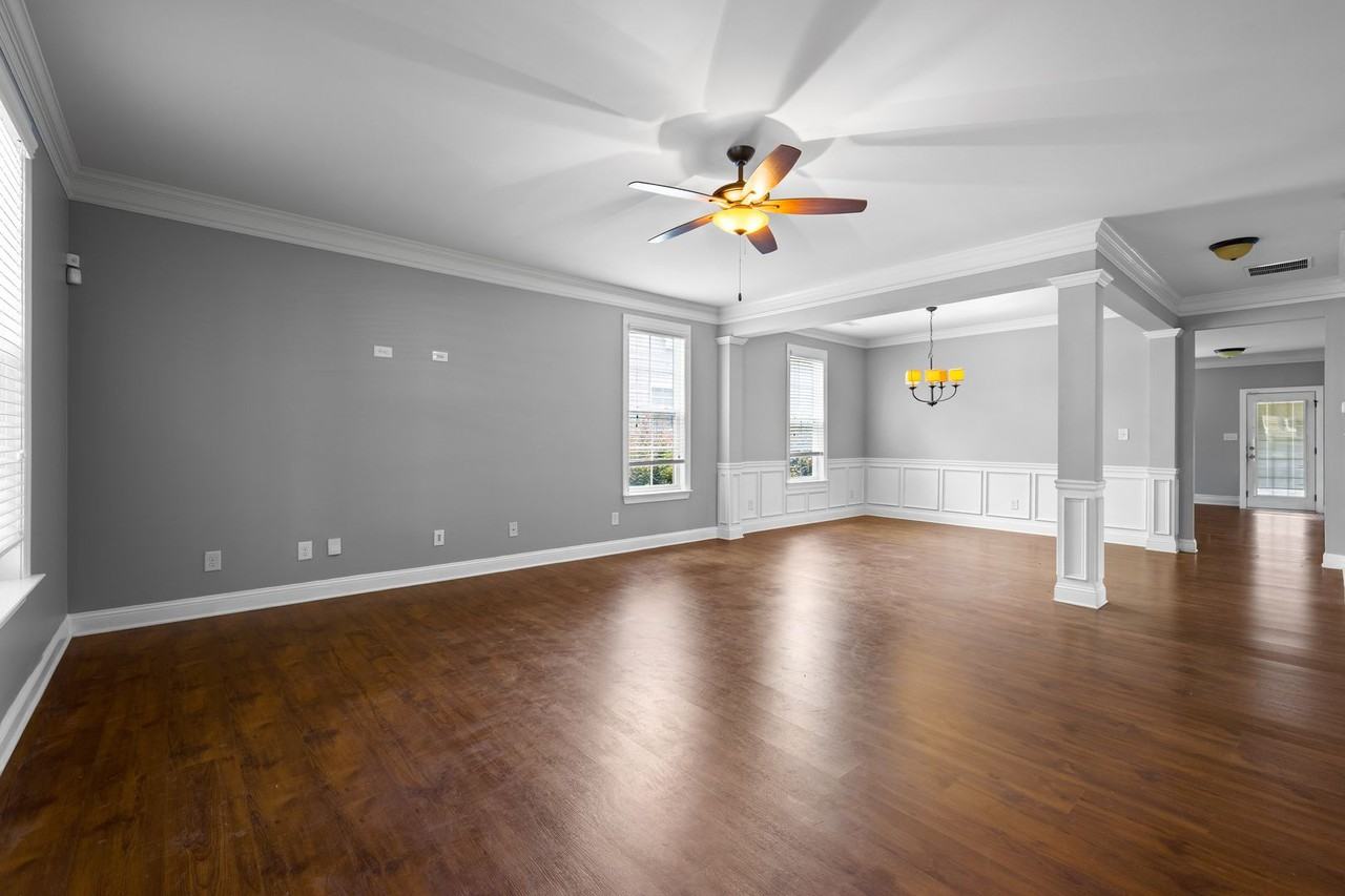 175 Colonial Ct - Photo 5 of 21