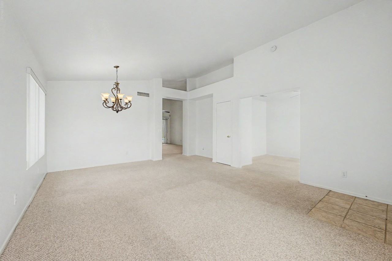 17807 N Juneberry Dr - Photo 7 of 34