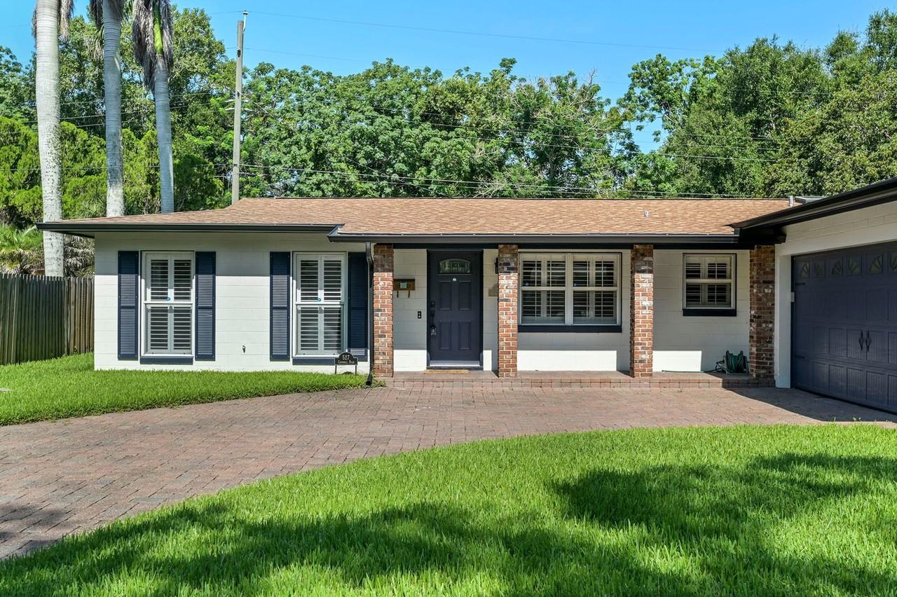 527 Cornwall Rd - Photo 3 of 31