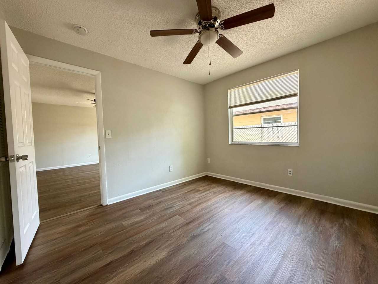 457 Kansas Ave - Photo 7 of 10