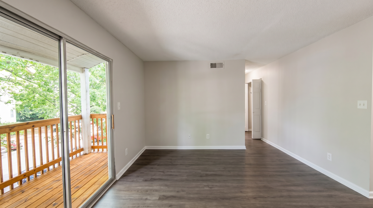 Vista Commons Apartments - Photo 3 of 39
