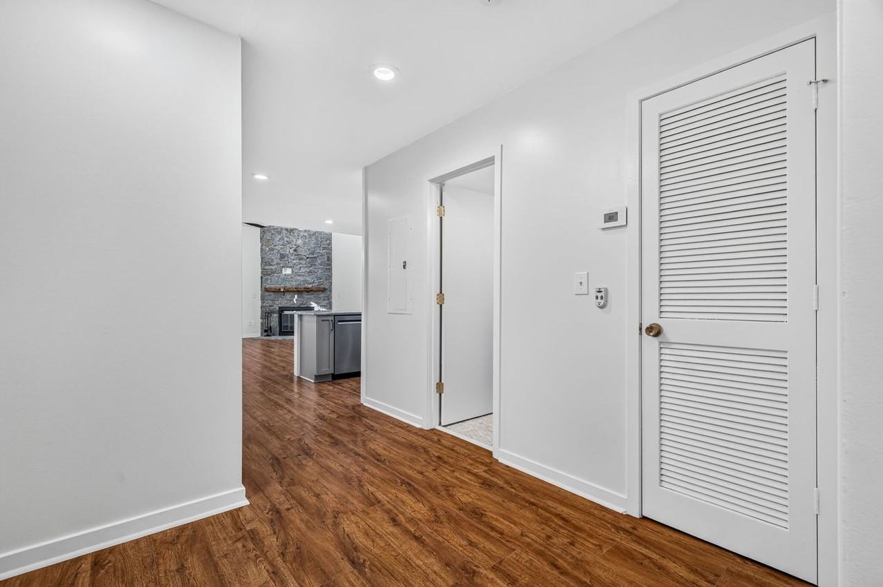 138 River Breeze Dr - Photo 6 of 38