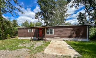 featured image of 8798 Holmquist Rd Se