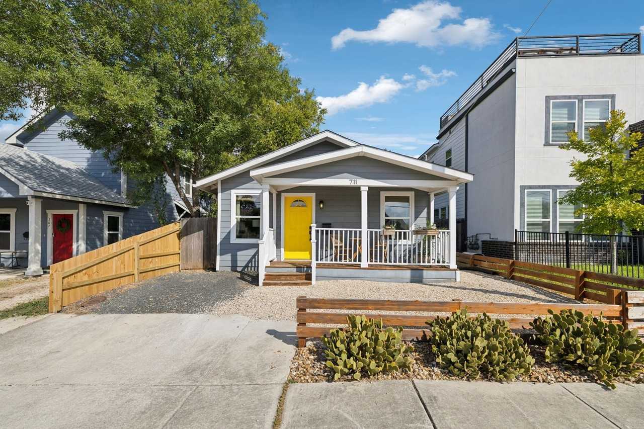 711 Eleanor Ave - Photo 3 of 34