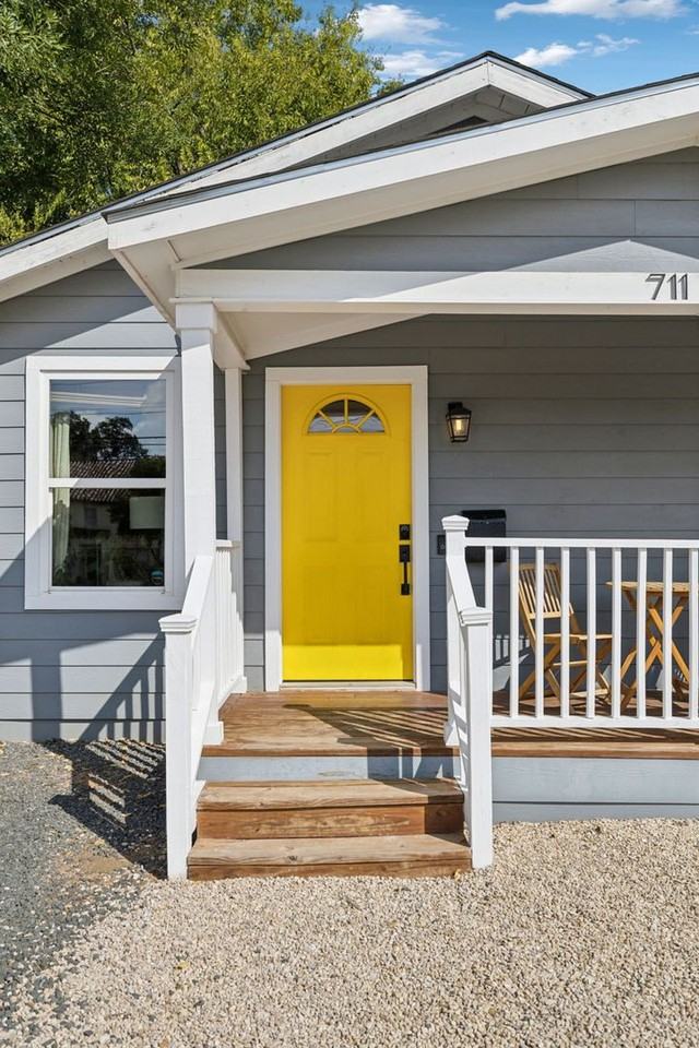 711 Eleanor Ave - Photo 6 of 34