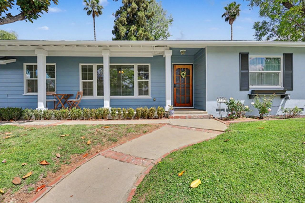 1329 La Loma Dr - Photo 2 of 19