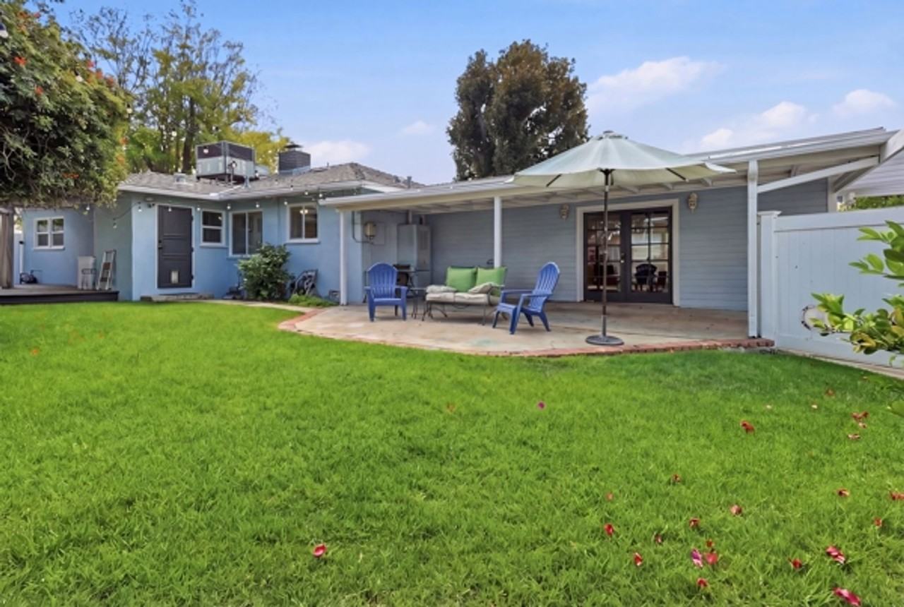 1329 La Loma Dr - Photo 3 of 19