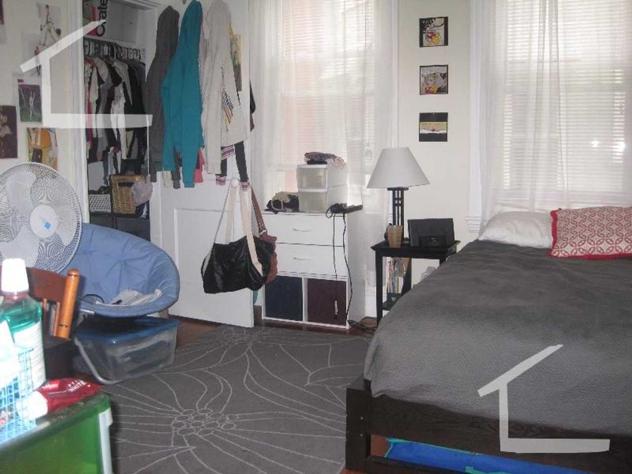 199 Rawson Rd - Photo 4 of 10