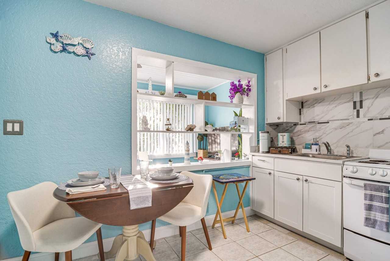 340 78th Ave - Photo 4 of 27