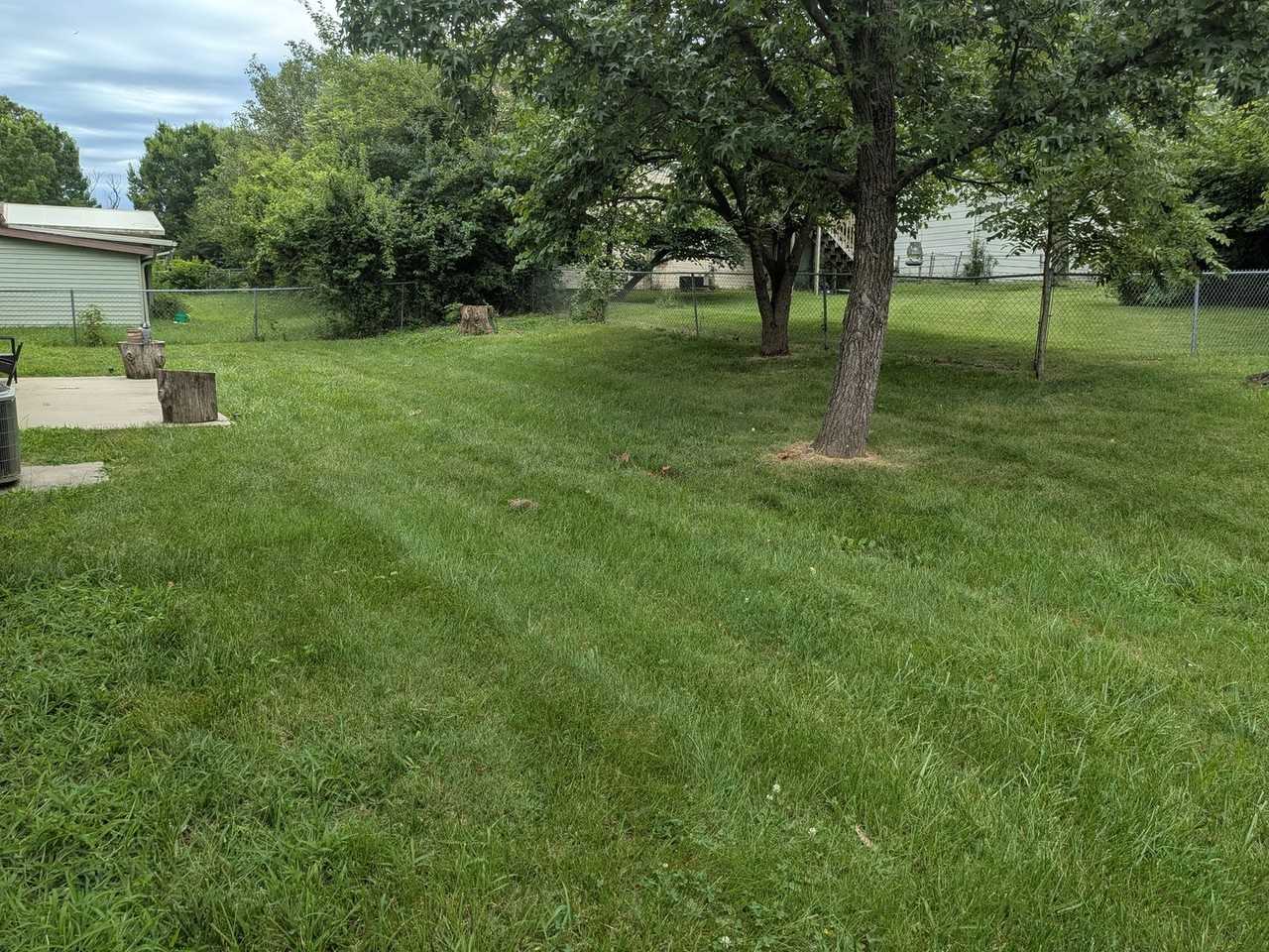 3316 Sherwood Dr - Photo 4 of 22