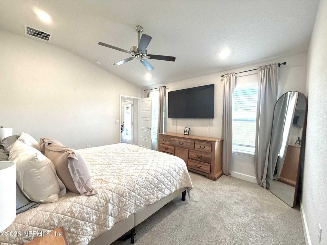 3085 Laurel Springs Dr - Photo 4 of 24