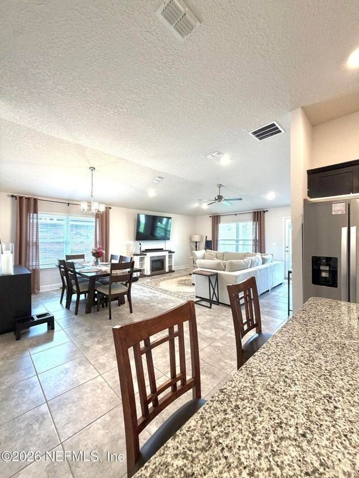 3085 Laurel Springs Dr - Photo 7 of 24