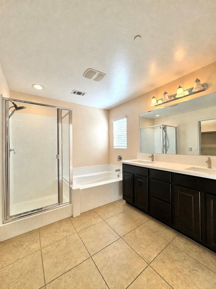 8210 Prentice Hall Dr - Photo 7 of 13