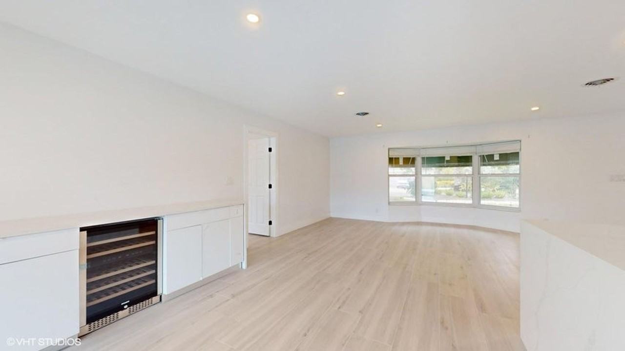 4761 Ne 28th Ave - Photo 7 of 18
