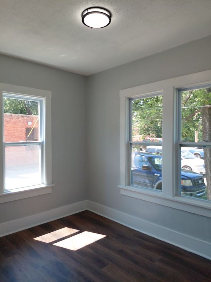 1008 Sw 17th St - Photo 6 of 10