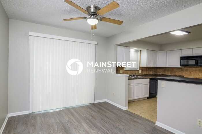 11419 E 58th Ter - Photo 4 of 17