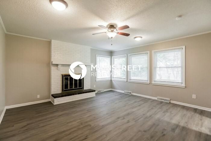 516 Concord St - Photo 3 of 17