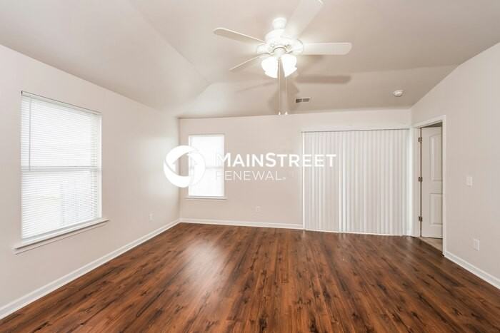 9357 Hoffman Pl - Photo 4 of 16