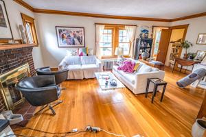 featured image of 2 Hilltop Rd #2