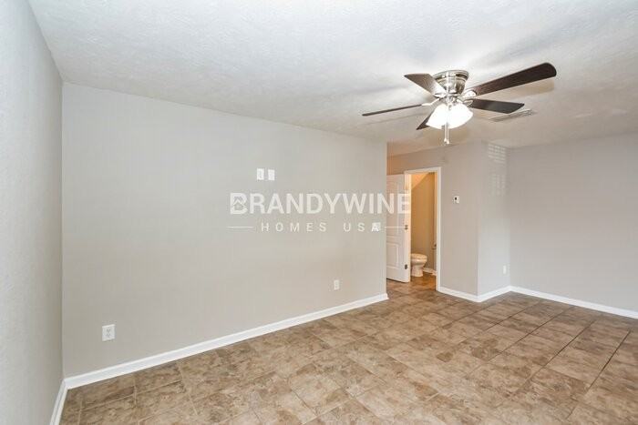 507 Nixon Way - Photo 3 of 21