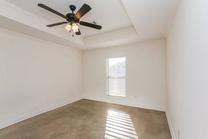 170 Harvey Cir - Photo 7 of 13