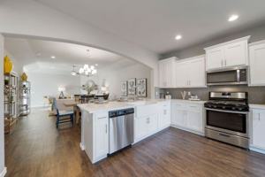 featured image of 7752 S Chestnut Ave