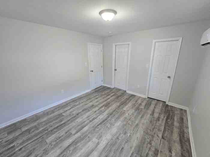 852 Little Bay Ave #1 - Photo 5 of 8