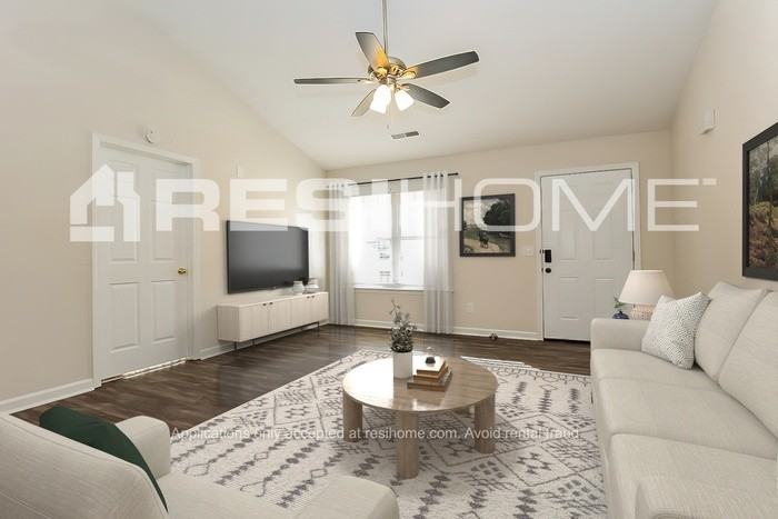632 Zellwood Dr - Photo 4 of 15