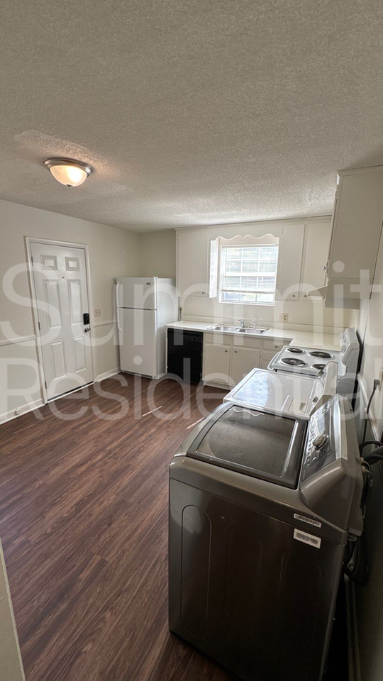 5321 Townes Ct - Photo 5 of 11