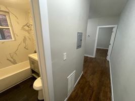 featured image of 817 18th Ave #2