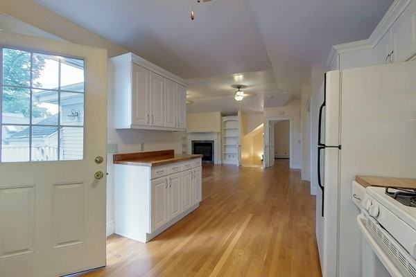 9 Bedlow Ave #4 - Photo 4 of 22