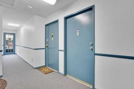 272 Regency Park Dr #272 - Photo 2 of 28