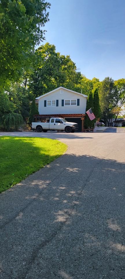 1029 Broad Ln #A - Photo 5 of 10