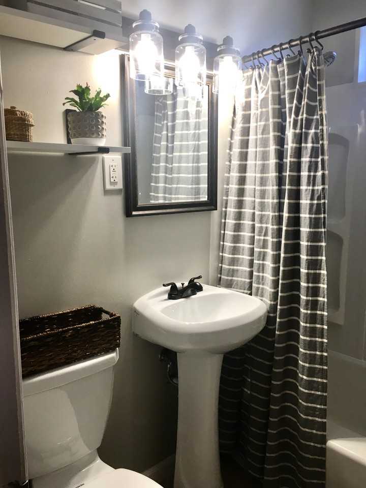 2225 2nd Ave N #2225-1-2 - Photo 3 of 12