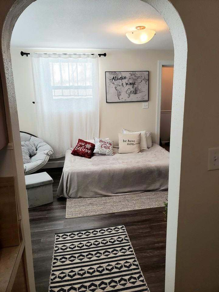 2225 2nd Ave N #2225-1-2 - Photo 5 of 12