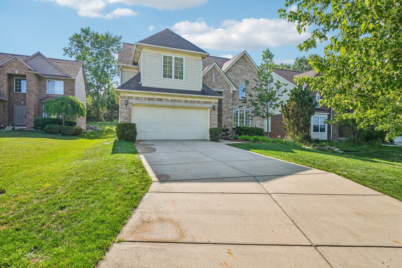 16304 Mulberry Way #NA - Photo 2 of 50