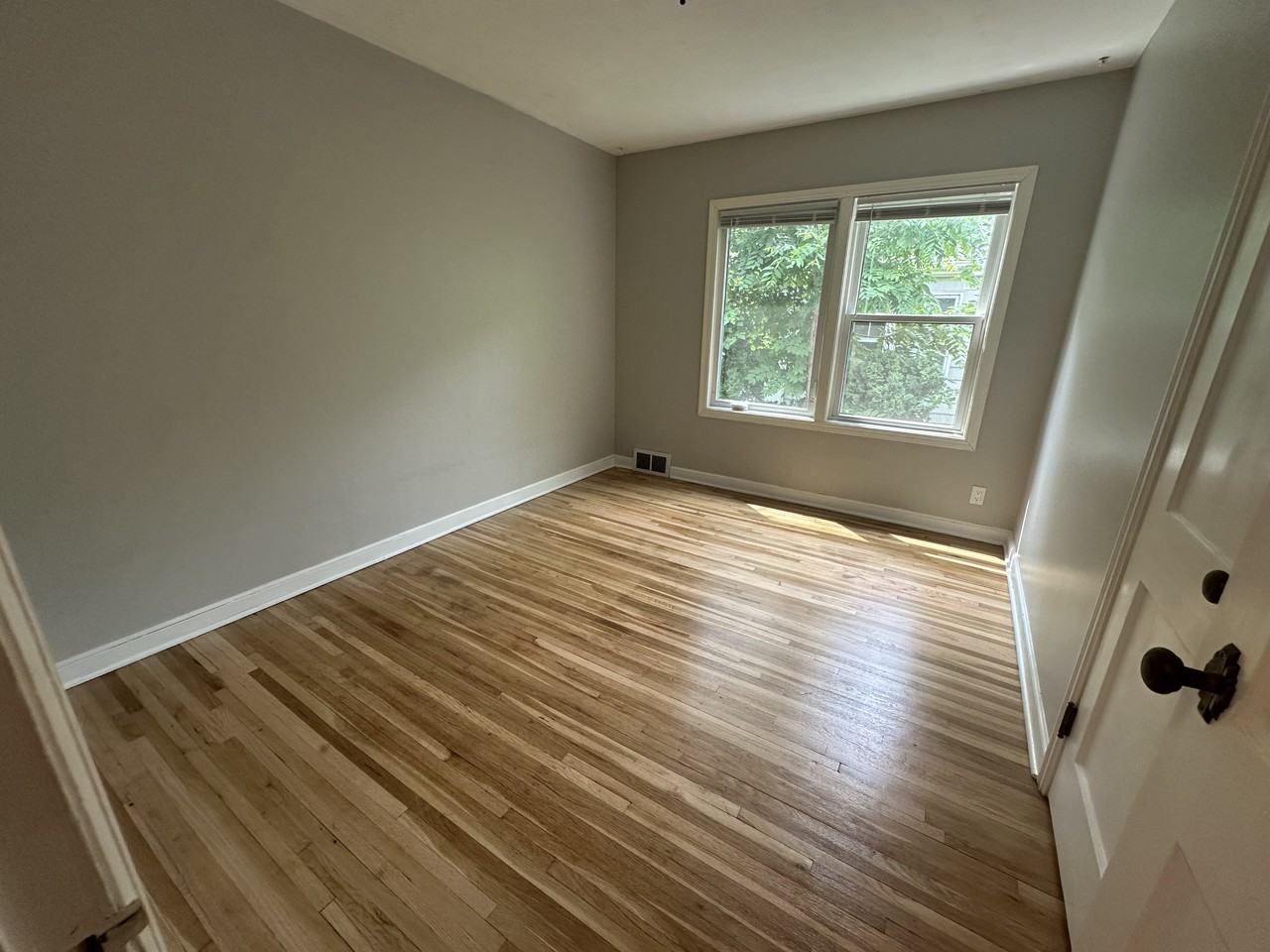 5530 Penn Ave S #NA - Photo 5 of 11