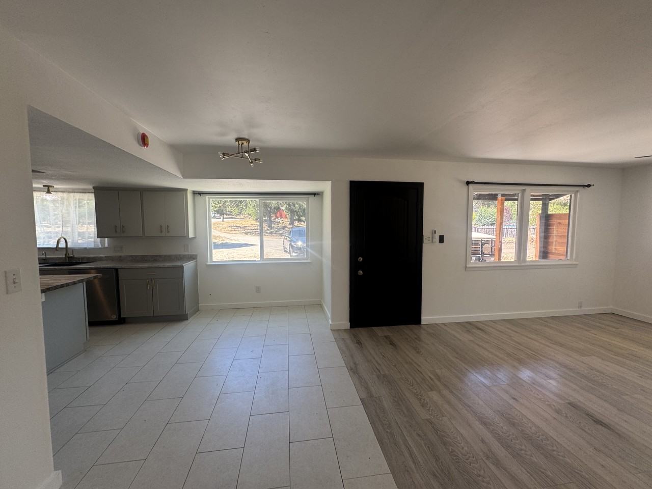 9635 Carmelita Ave #NA - Photo 4 of 17